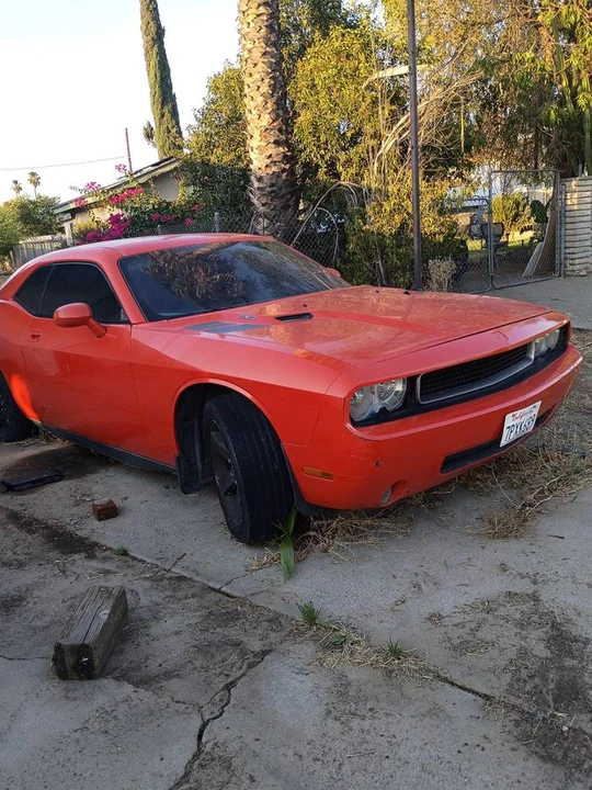 2009 Dodge Challenger 3rd Gen - Image 3 of 3