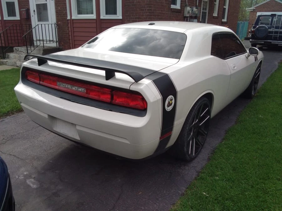 2009 Dodge Challenger 3rd Gen - Image 6 of 7