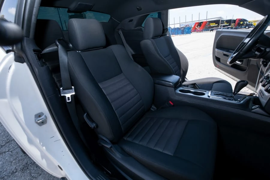 2009 Dodge Challenger 3rd Gen - Image 20 of 23