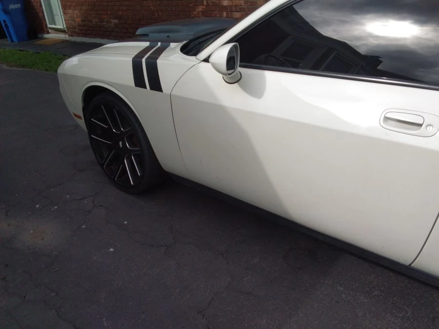 2009 Dodge Challenger 3rd Gen - Image 5 of 7