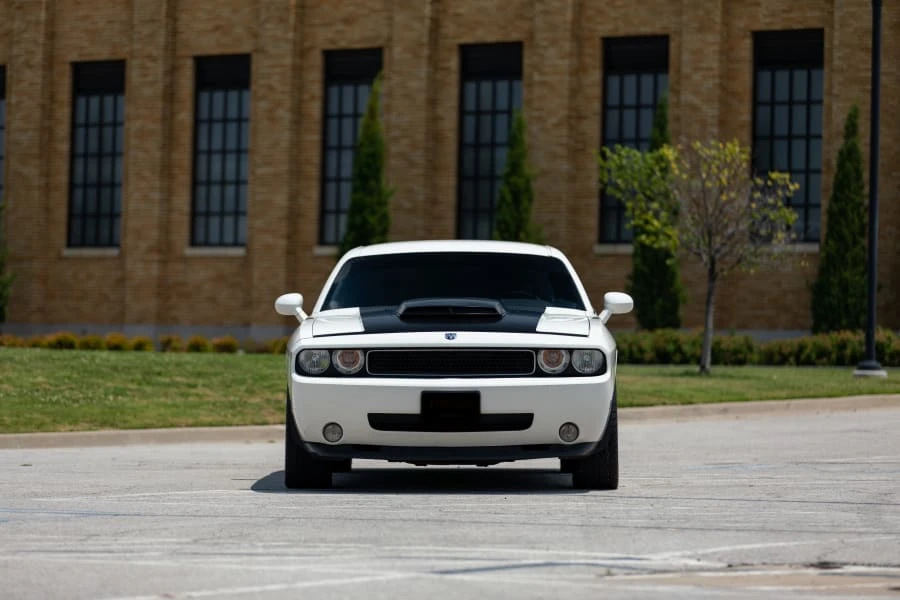 2009 Dodge Challenger 3rd Gen - Image 8 of 23