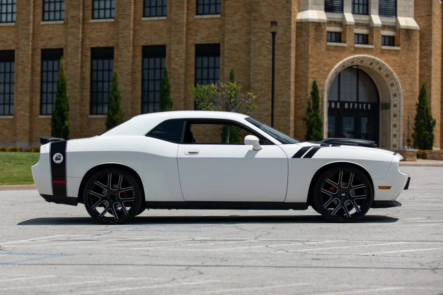 2009 Dodge Challenger 3rd Gen - Image 5 of 23