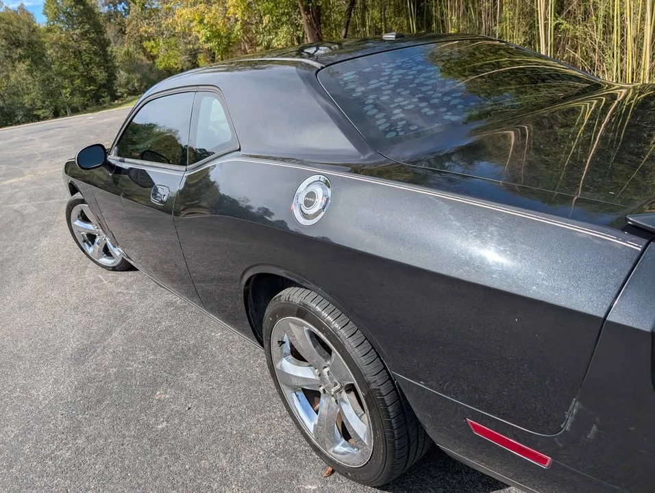 2009 Dodge Challenger 3rd Gen - Image 5 of 10