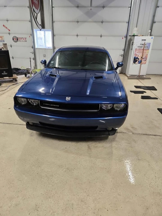 2009 Dodge Challenger 3rd Gen - Image 4 of 5