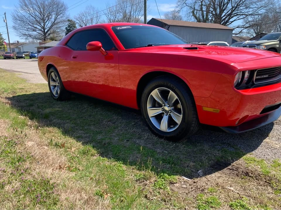 2009 Dodge Challenger 3rd Gen - Image 2 of 9