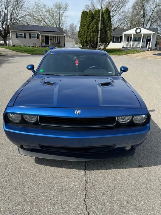 2009 Dodge Challenger 3rd Gen - Image 4 of 15