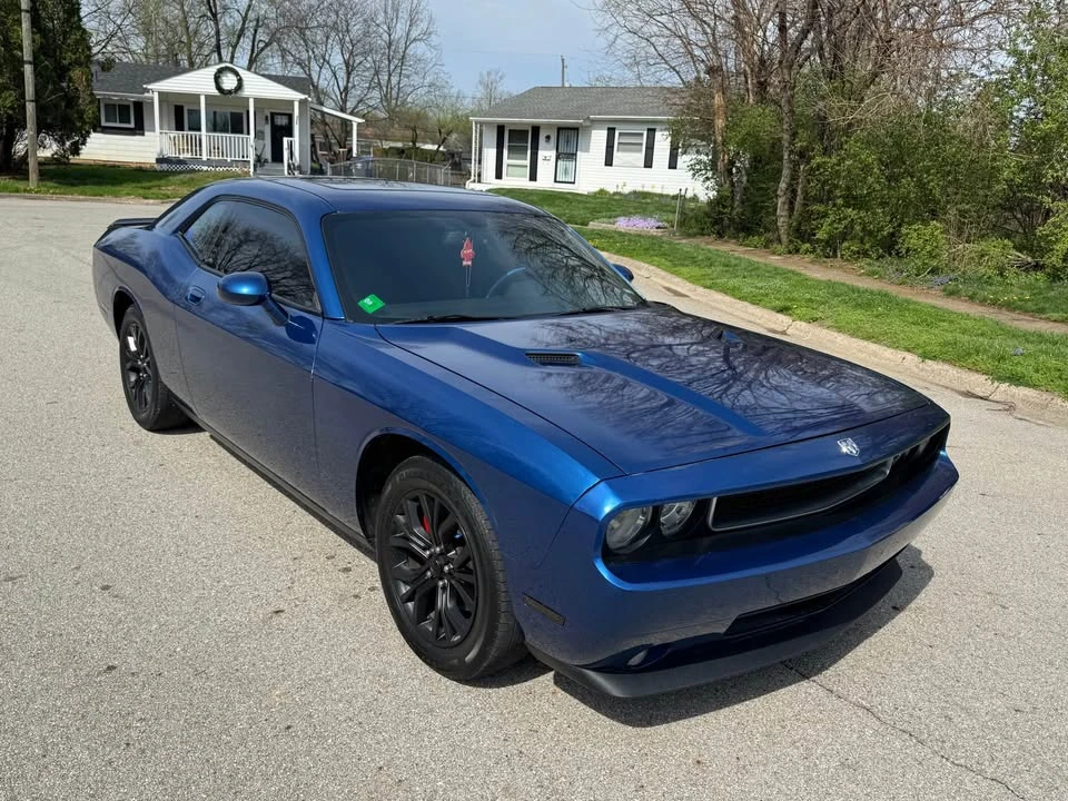 2009 Dodge Challenger 3rd Gen - Image 3 of 15