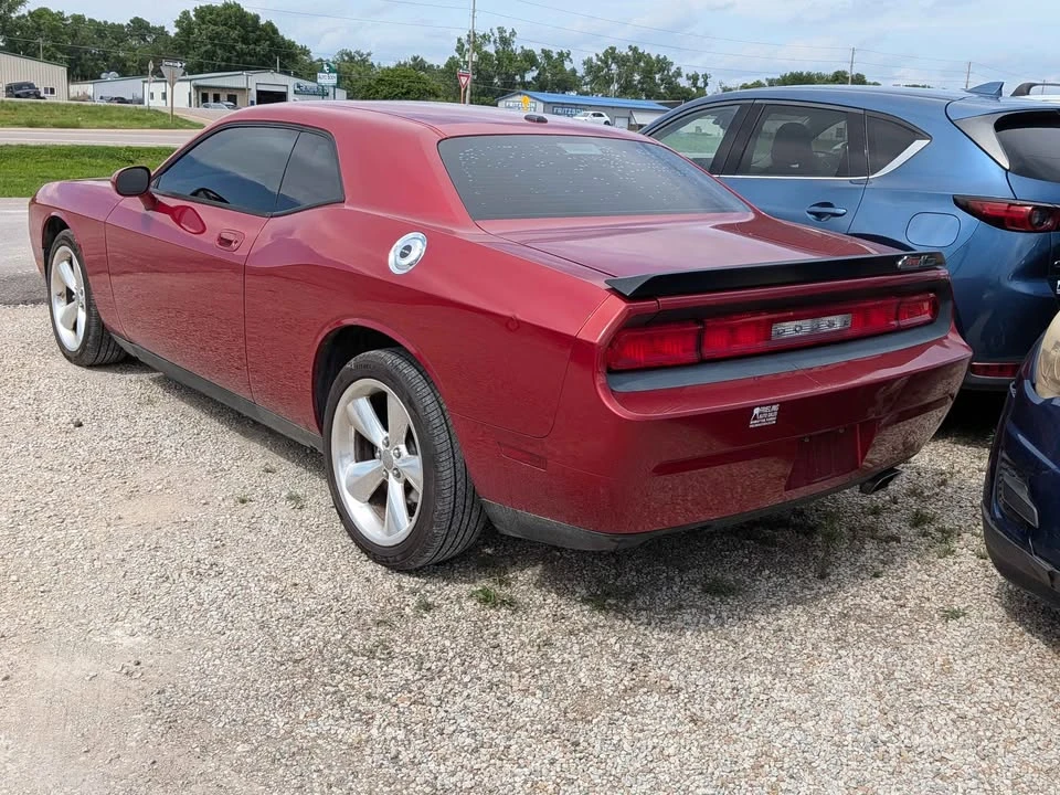 2009 Dodge Challenger 3rd Gen - Image 2 of 7