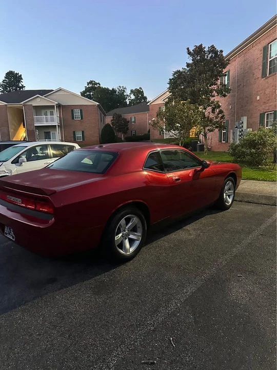 2009 Dodge Challenger 3rd Gen - Image 5 of 11