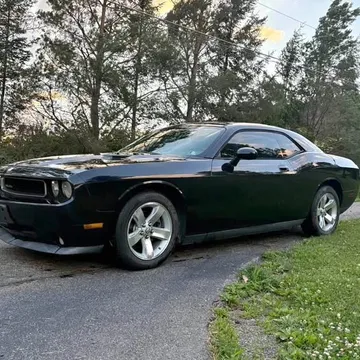 2009 Dodge Challenger SE Coupe