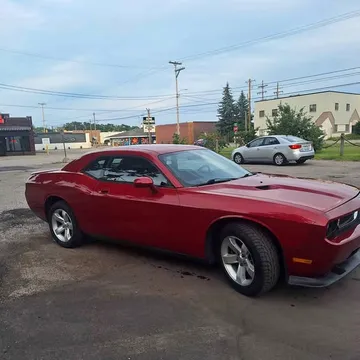 2009 Dodge Challenger SE Coupe 2D