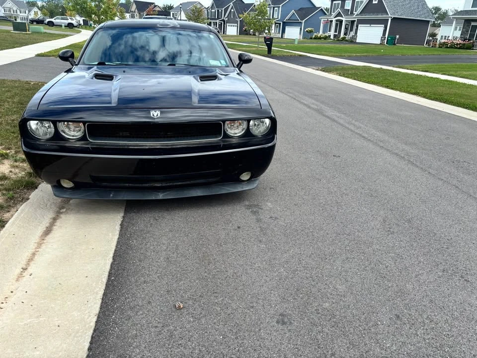 2009 Dodge Challenger 3rd Gen - Image 4 of 4