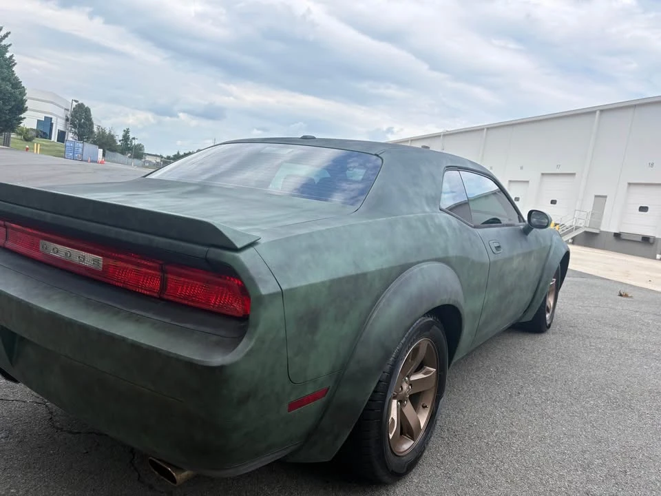 2009 Dodge Challenger 3rd Gen - Image 12 of 16