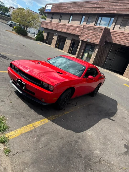 2009 Dodge Challenger 3rd Gen - Image 3 of 17