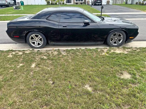 2009 Dodge Challenger SE Coupe