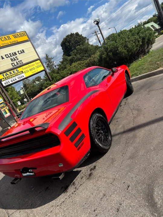 2009 Dodge Challenger 3rd Gen - Image 10 of 17
