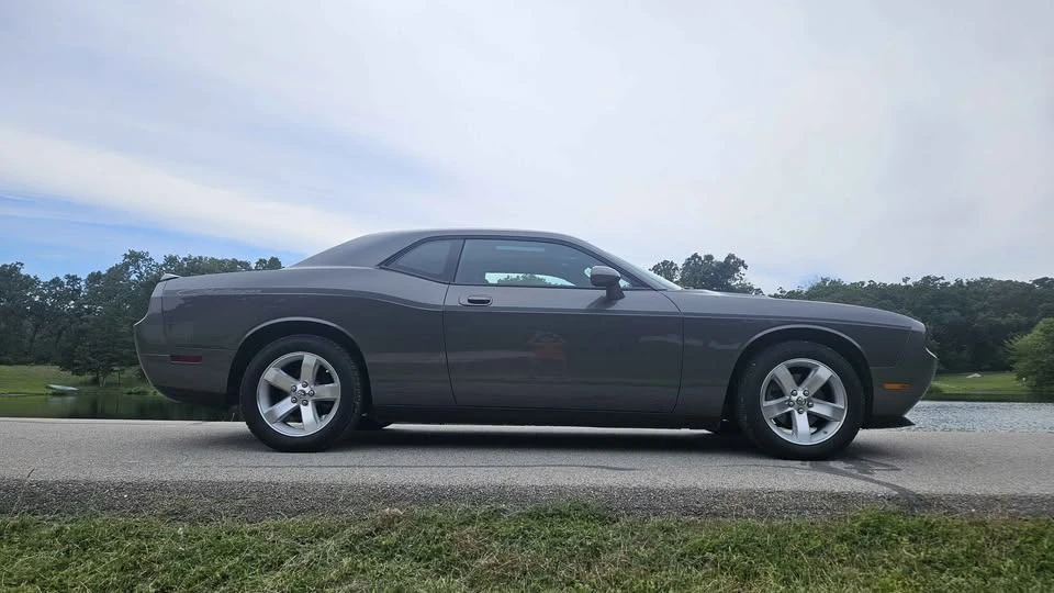 2009 Dodge Challenger 3rd Gen - Image 3 of 17