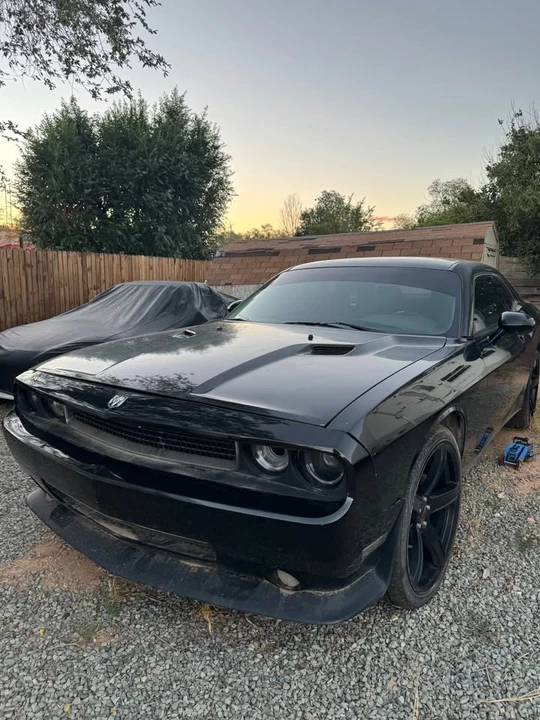 2009 Dodge Challenger 3rd Gen - Image 2 of 4