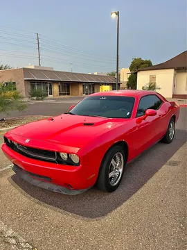 2009 Dodge Challenger SE Coupe 2D