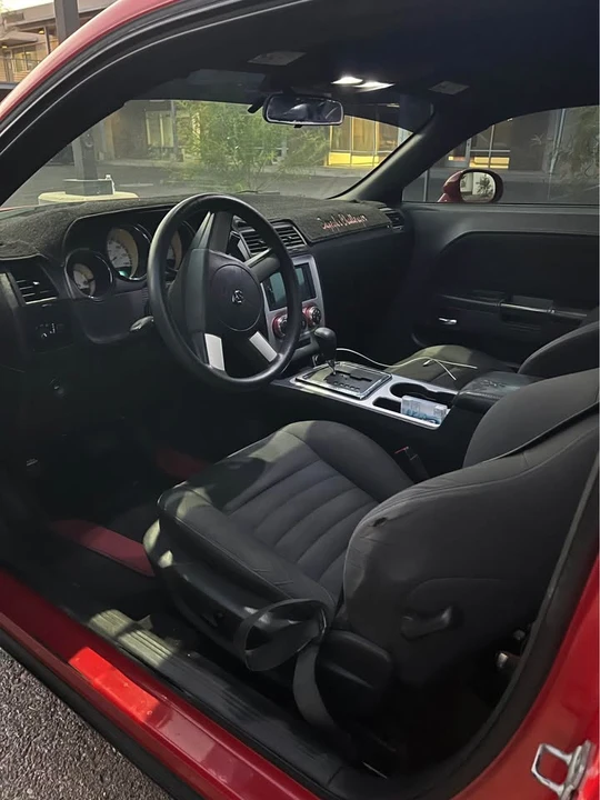 2009 Dodge Challenger 3rd Gen - Image 2 of 6