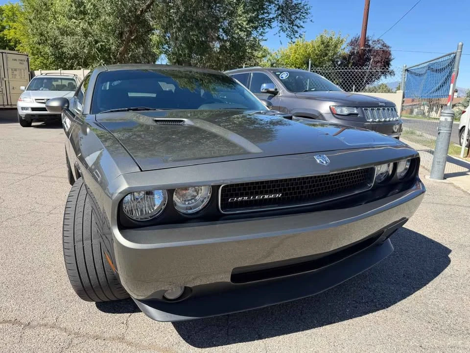 2009 Dodge Challenger 3rd Gen - Image 3 of 16