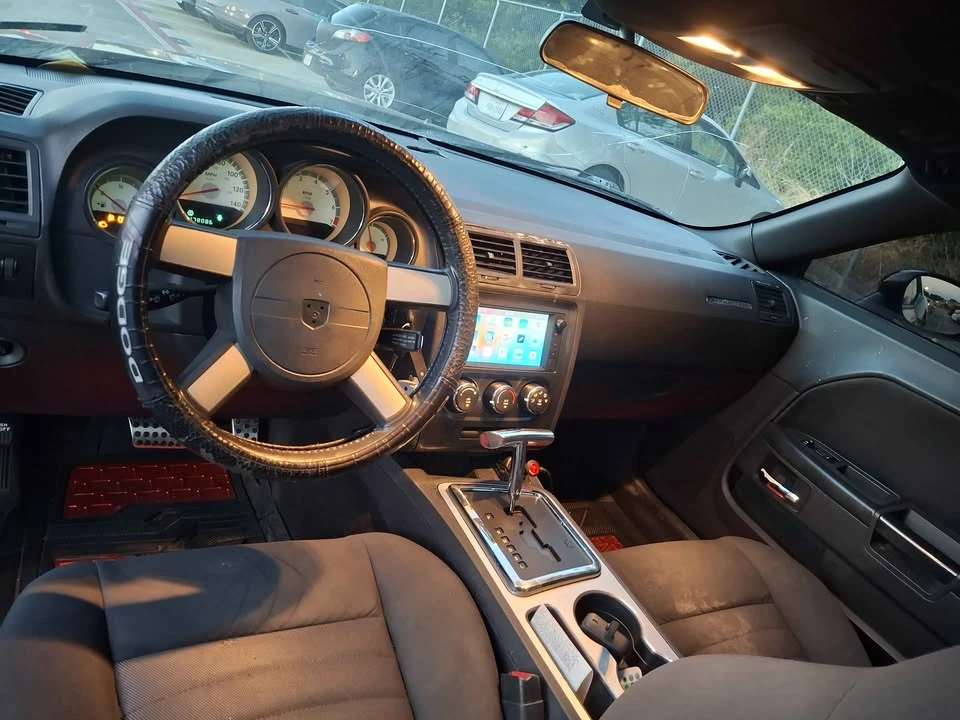 2009 Dodge Challenger 3rd Gen - Image 8 of 9