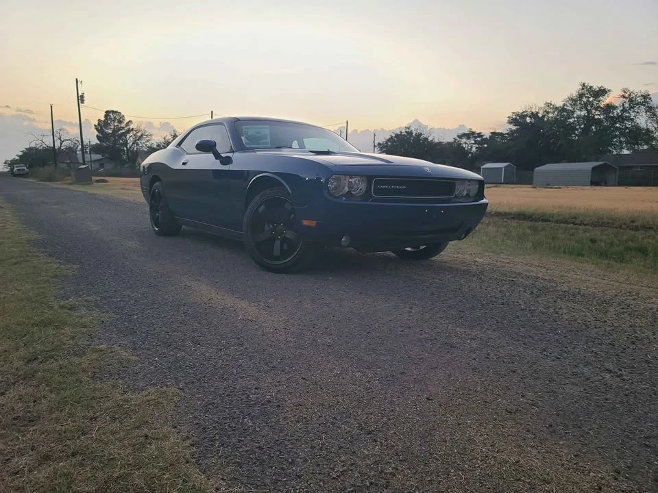 2009 Dodge Challenger 3rd Gen - Image 7 of 14