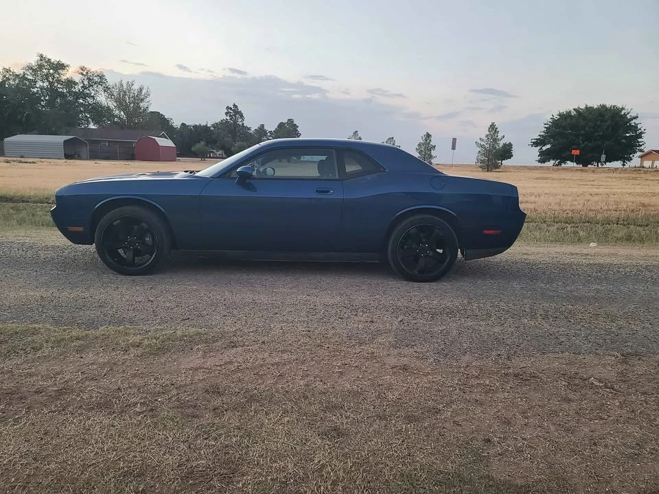2009 Dodge Challenger 3rd Gen - Image 2 of 14