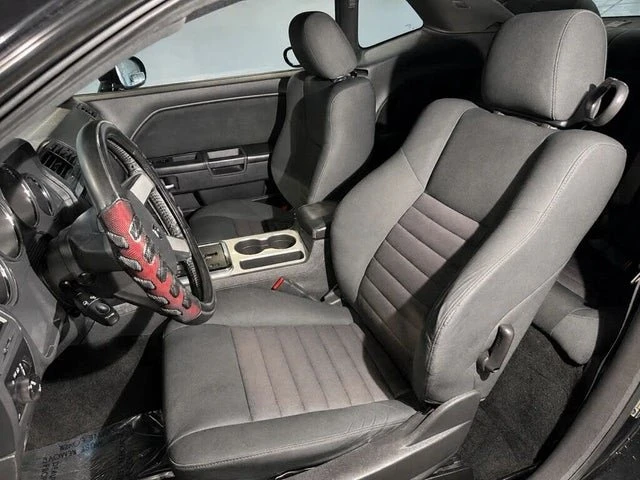 2009 Dodge Challenger 3rd Gen - Image 13 of 17
