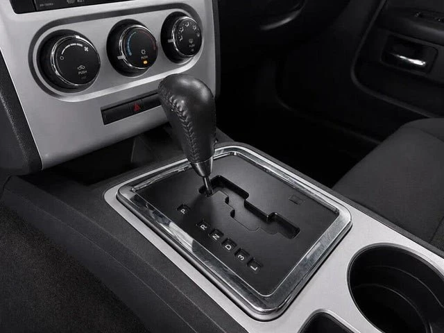 2009 Dodge Challenger 3rd Gen - Image 16 of 17