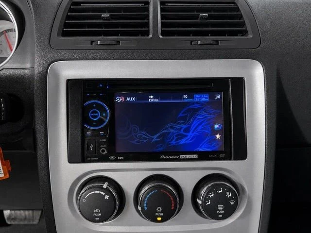 2009 Dodge Challenger 3rd Gen - Image 14 of 17