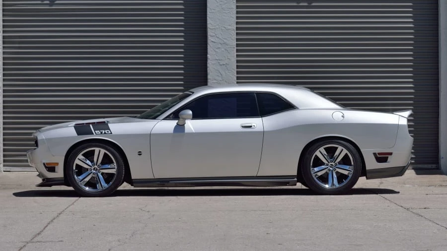 2009 Dodge Challenger 3rd Gen - Image 8 of 20