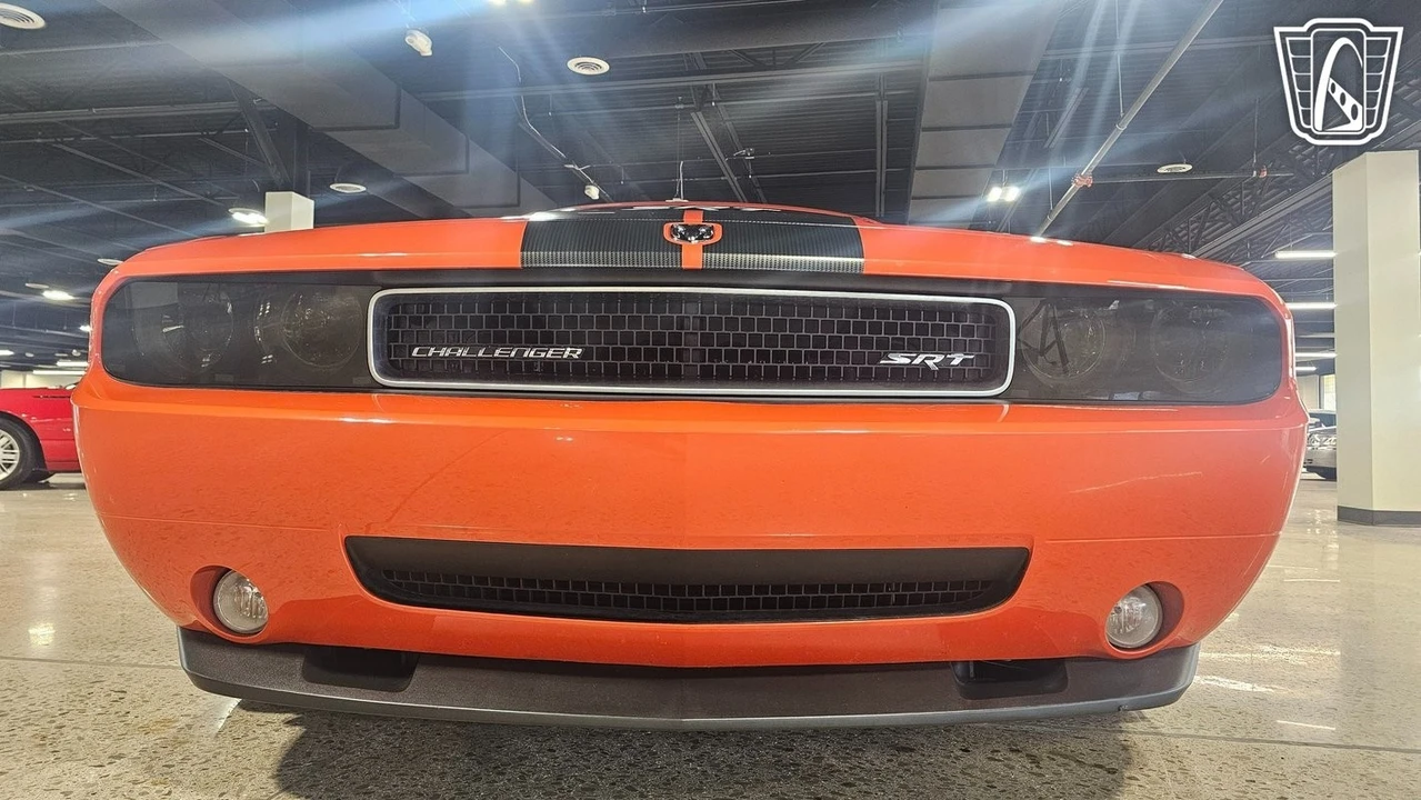 2009 Dodge Challenger SRT8 & 392 3rd Gen - Image 19 of 21