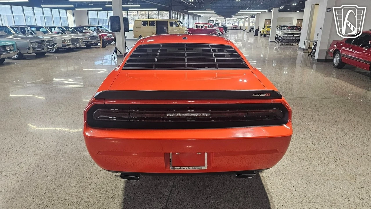 2009 Dodge Challenger SRT8 & 392 3rd Gen - Image 10 of 21