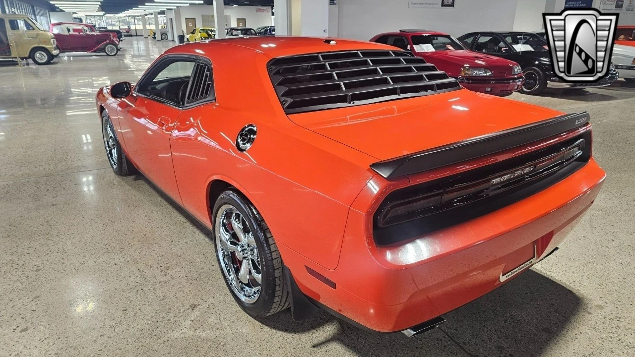 2009 Dodge Challenger SRT8 & 392 3rd Gen - Image 4 of 12