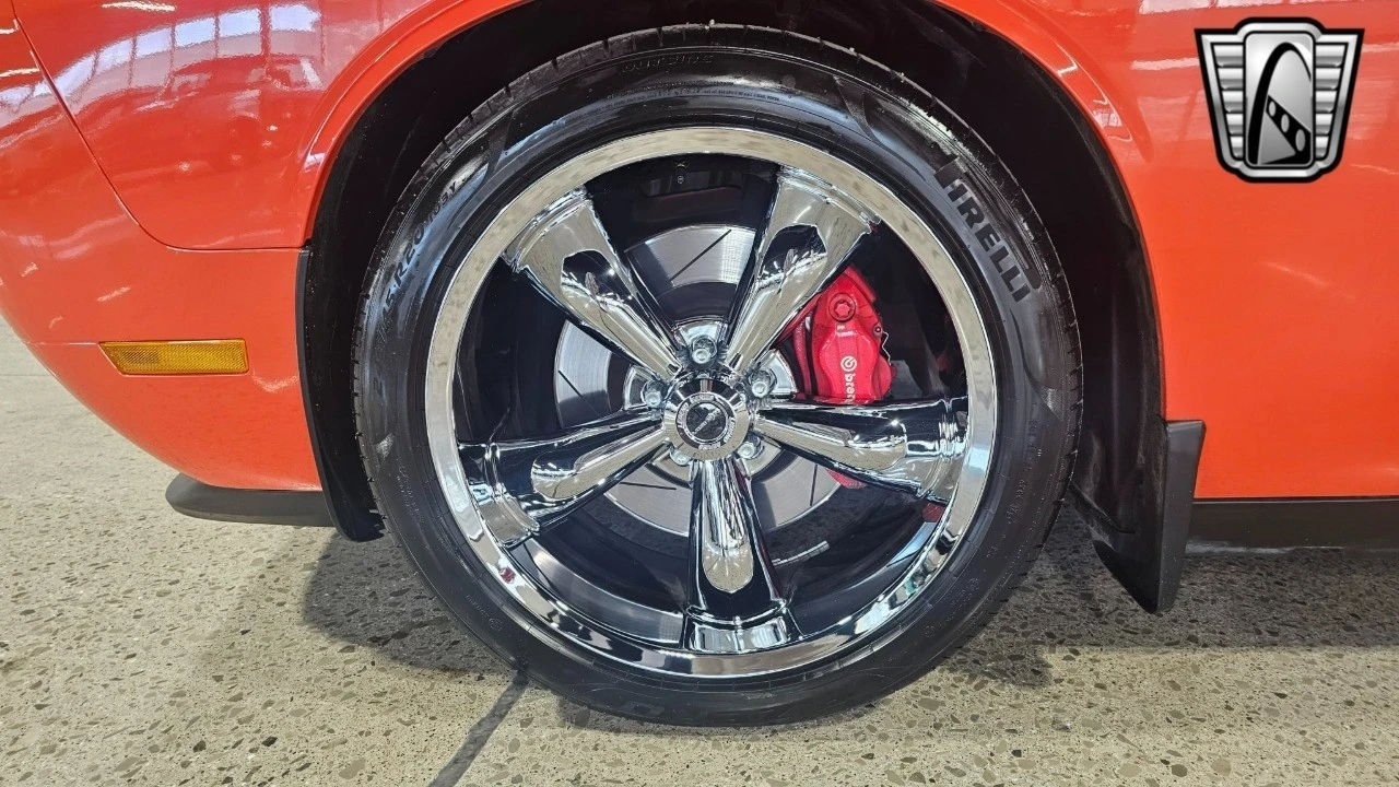 2009 Dodge Challenger SRT8 & 392 3rd Gen - Image 8 of 12