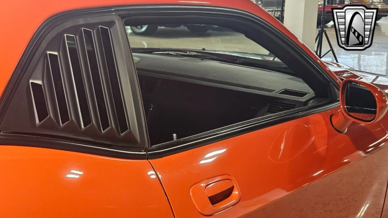 2009 Dodge Challenger SRT8 & 392 3rd Gen - Image 17 of 21