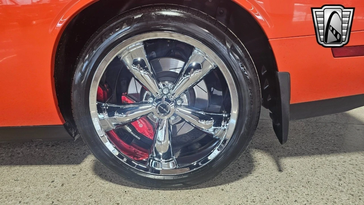 2009 Dodge Challenger SRT8 & 392 3rd Gen - Image 9 of 12