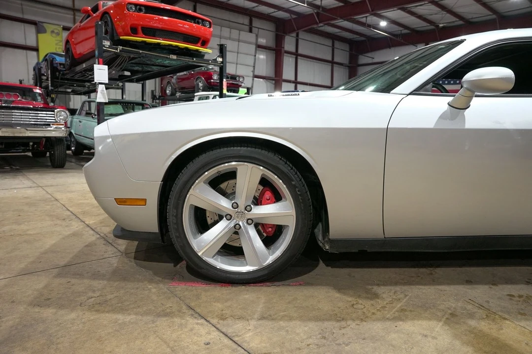 2009 Dodge Challenger SRT8 & 392 3rd Gen - Image 3 of 31