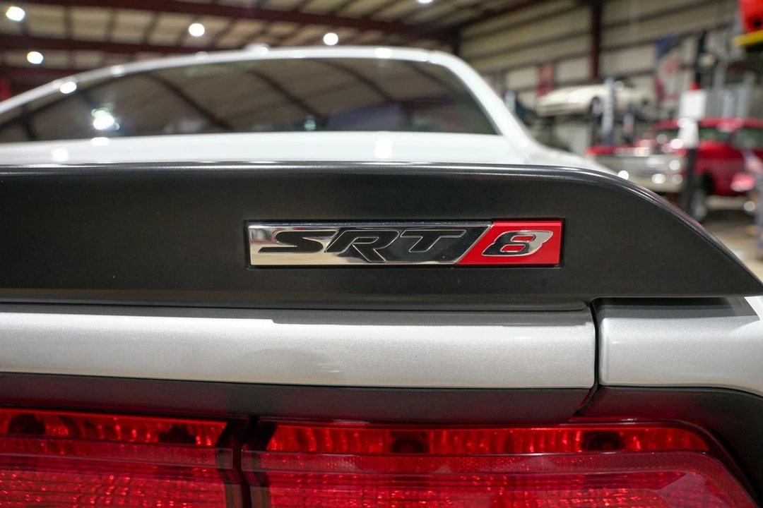 2009 Dodge Challenger SRT8 & 392 3rd Gen - Image 25 of 31