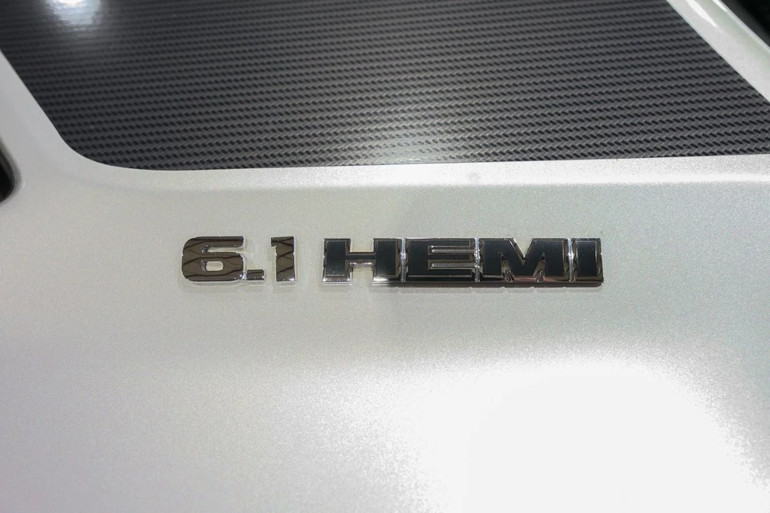 2009 Dodge Challenger SRT8 & 392 3rd Gen - Image 23 of 31