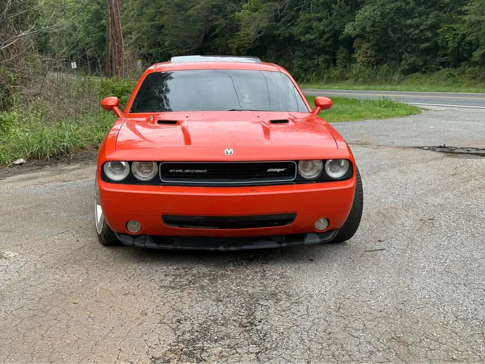 2009 Dodge Challenger SRT8 & 392 3rd Gen - Image 4 of 6