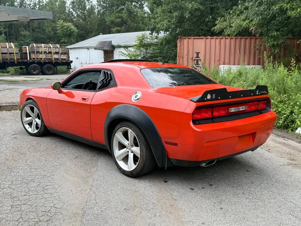 2009 Dodge Challenger SRT8 & 392 3rd Gen - Image 3 of 6
