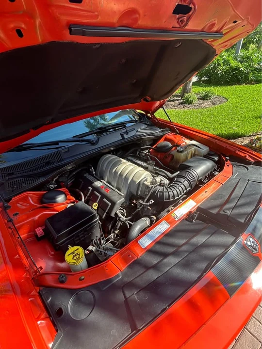 2009 Dodge Challenger SRT8 & 392 3rd Gen - Image 5 of 6
