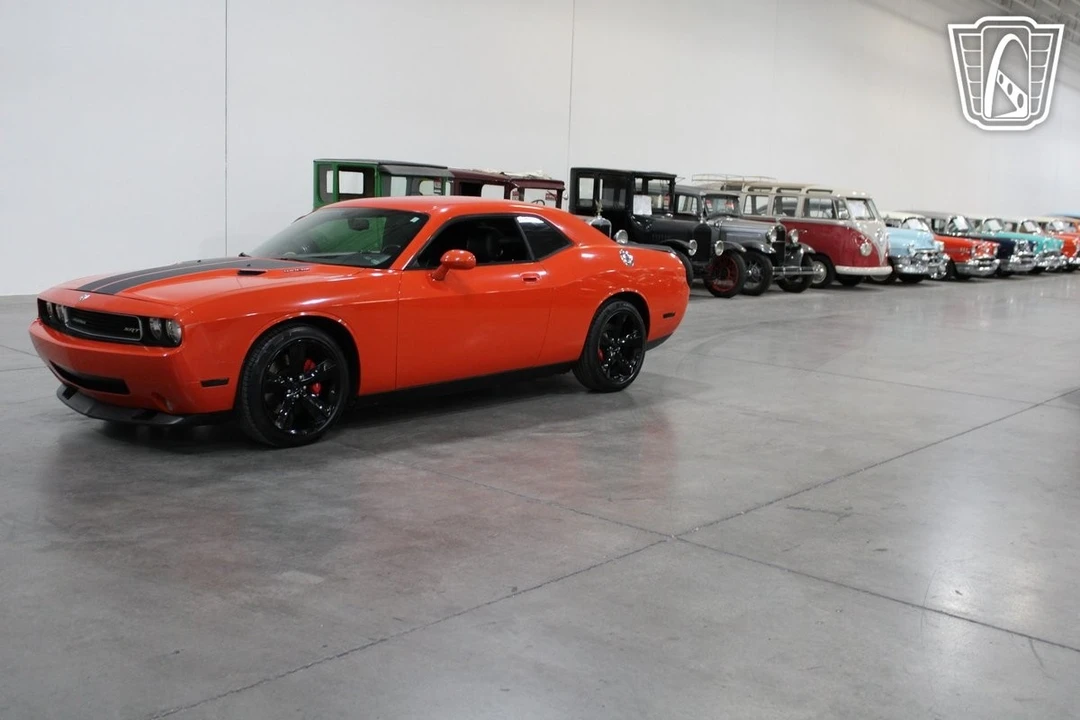 2009 Dodge Challenger SRT8 & 392 3rd Gen - Image 4 of 21