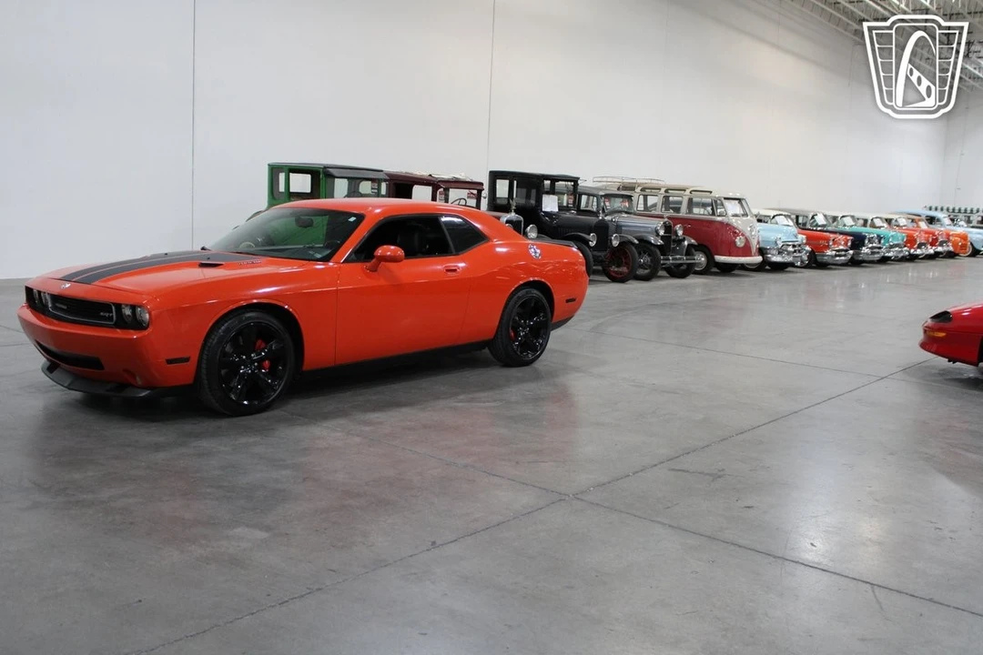 2009 Dodge Challenger SRT8 & 392 3rd Gen - Image 3 of 12