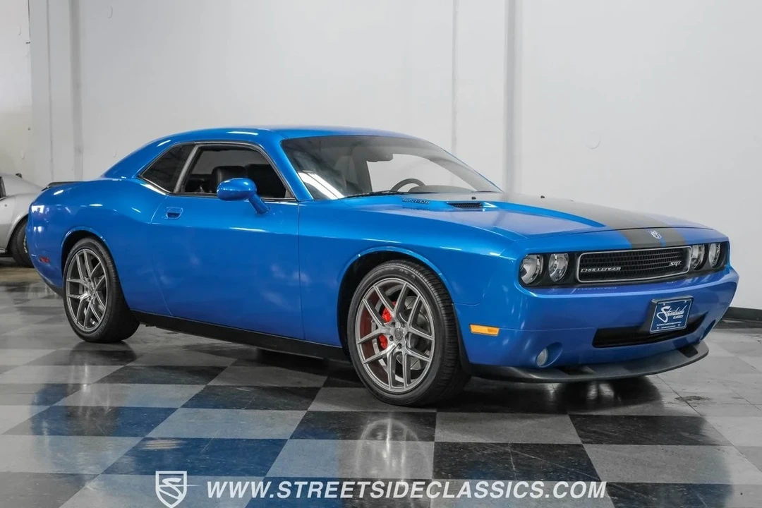 2009 Dodge Challenger SRT8 & 392 3rd Gen - Image 18 of 21
