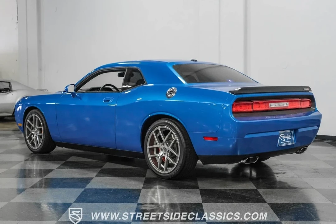 2009 Dodge Challenger SRT8 & 392 3rd Gen - Image 10 of 21