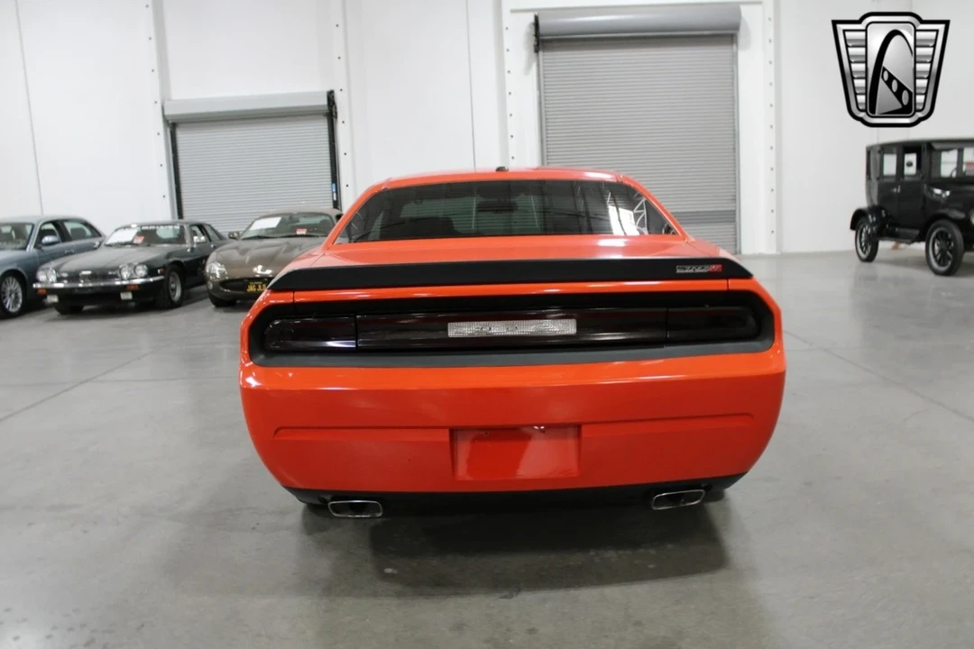 2009 Dodge Challenger SRT8 & 392 3rd Gen - Image 5 of 12