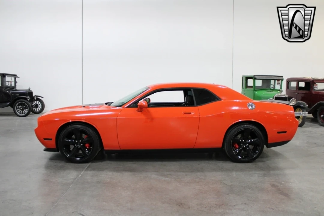 2009 Dodge Challenger SRT8 & 392 3rd Gen - Image 4 of 12